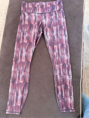 Fabletics Maroon and Gray Chevron-Print Leggings